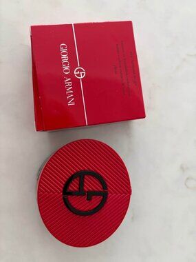 GIORGIO ARMANI My Armani To Go Cushion Foundation Plissé Case